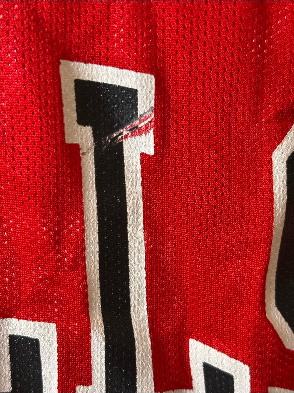 Chicago Bulls Michael Jordan 23 Jersey - Picture 4 of 10